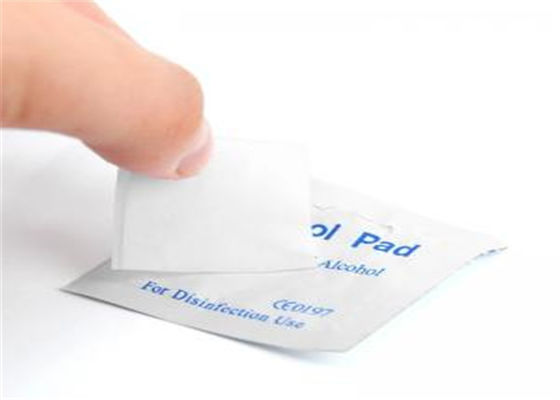 Aluminium Bag Alcohol Cleaning Wipes Kills 99.99% Virus For Personal Care